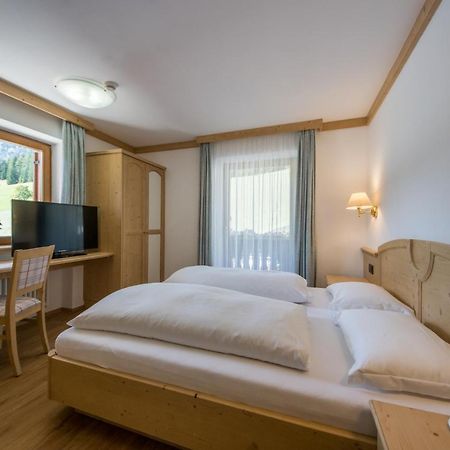 Garni Miriam Hotell La Villa  Exteriör bild