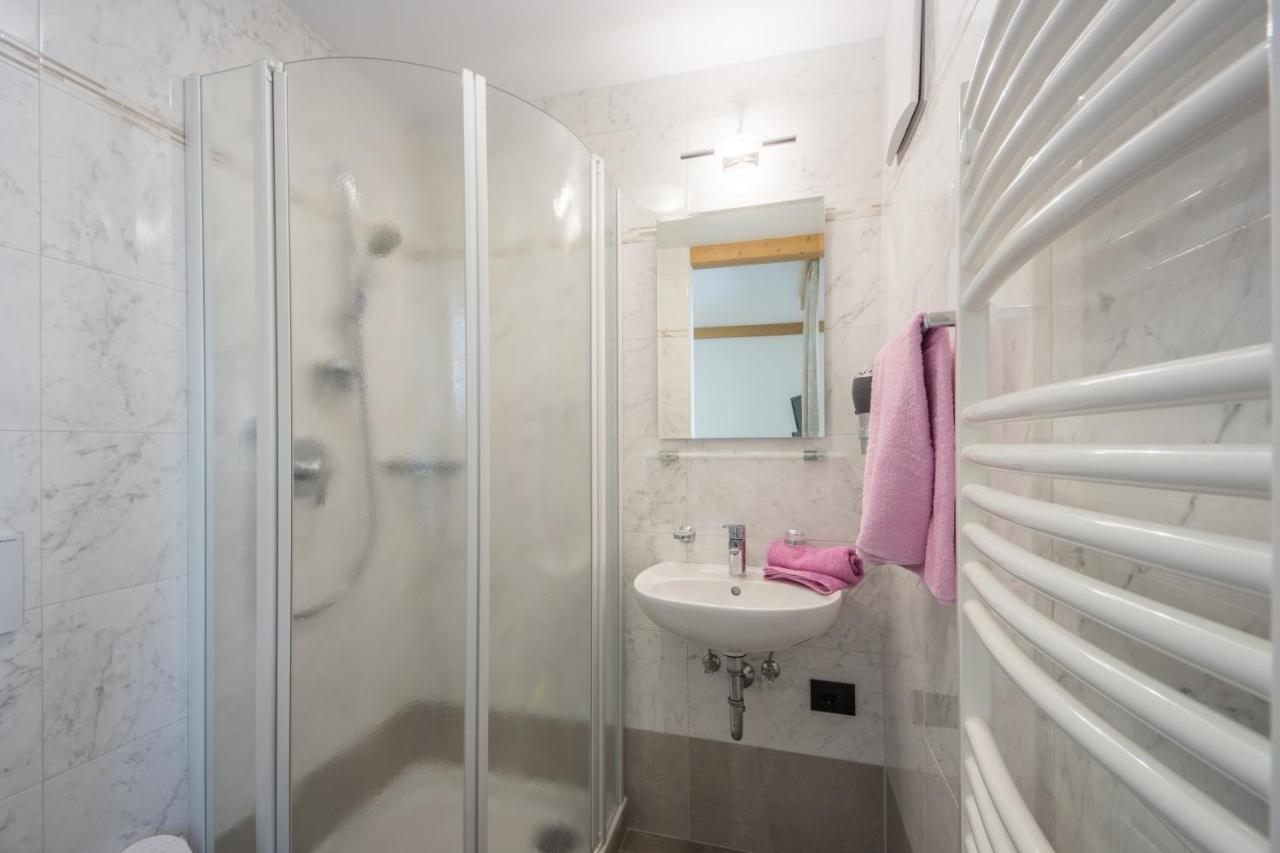 Garni Miriam Hotell La Villa  Exteriör bild